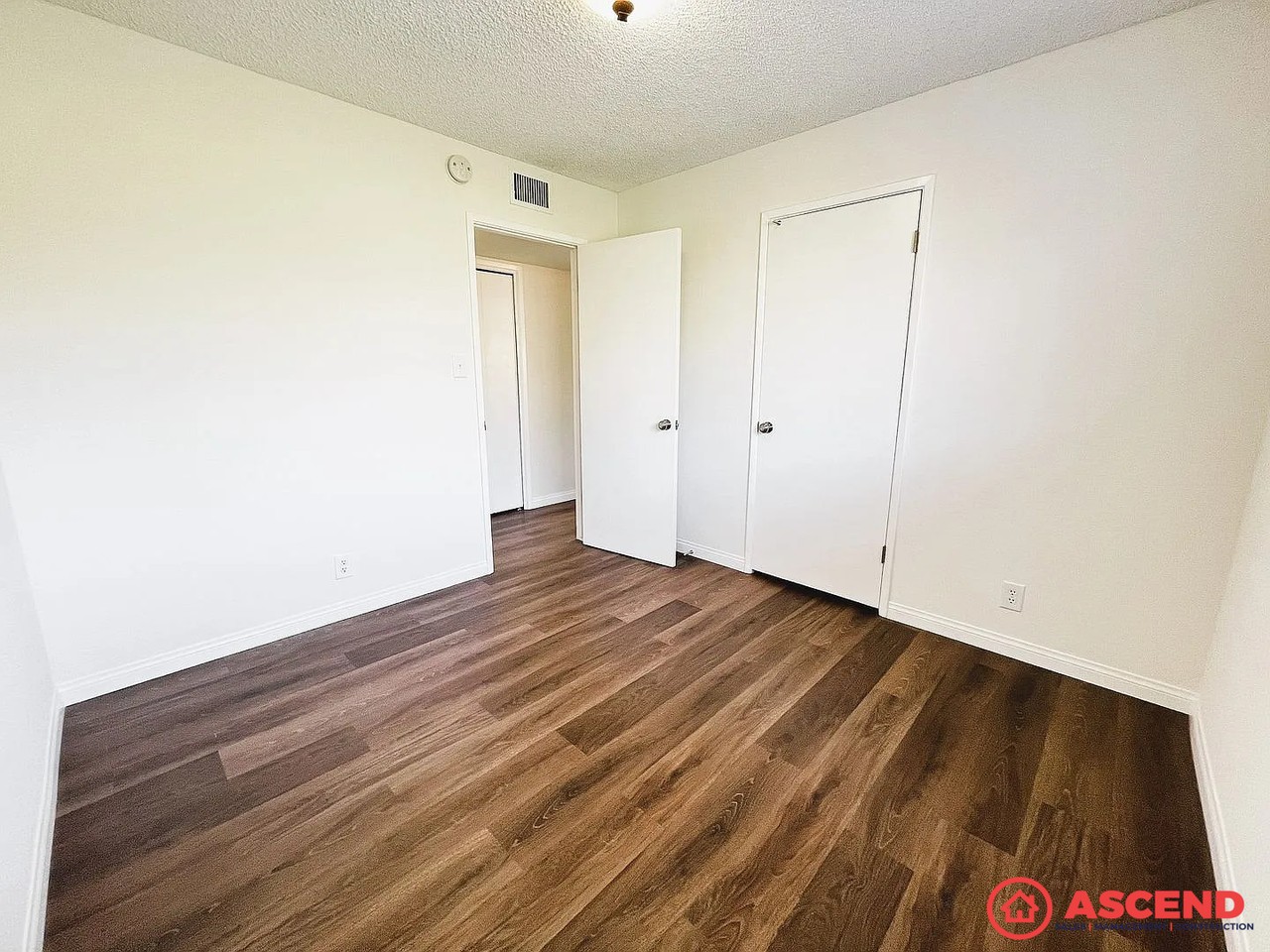 2612 La Costa Ct - Photo 6 of 18