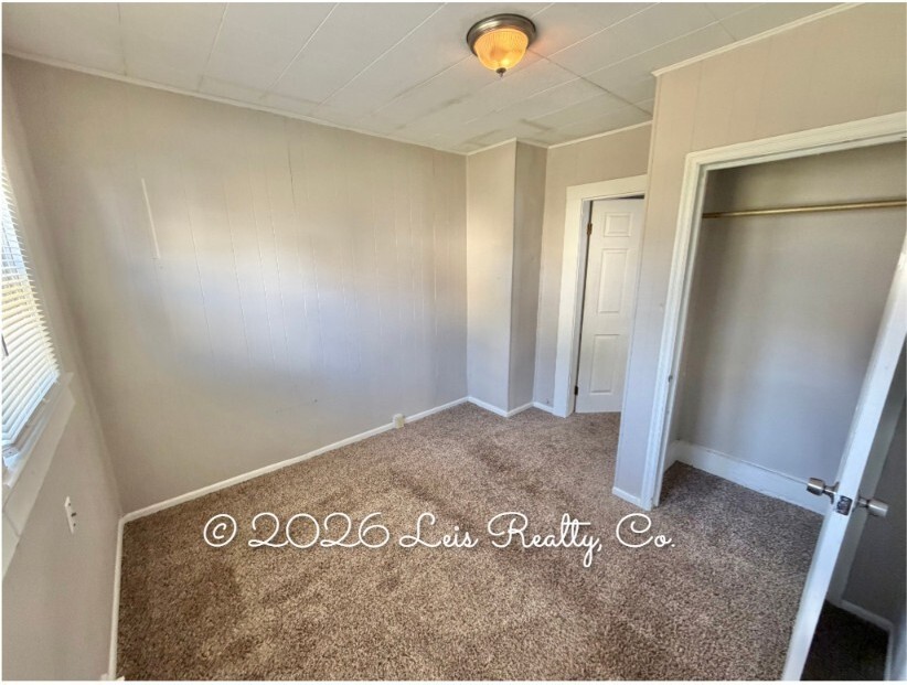 318 Camp Street - Photo 5 of 20