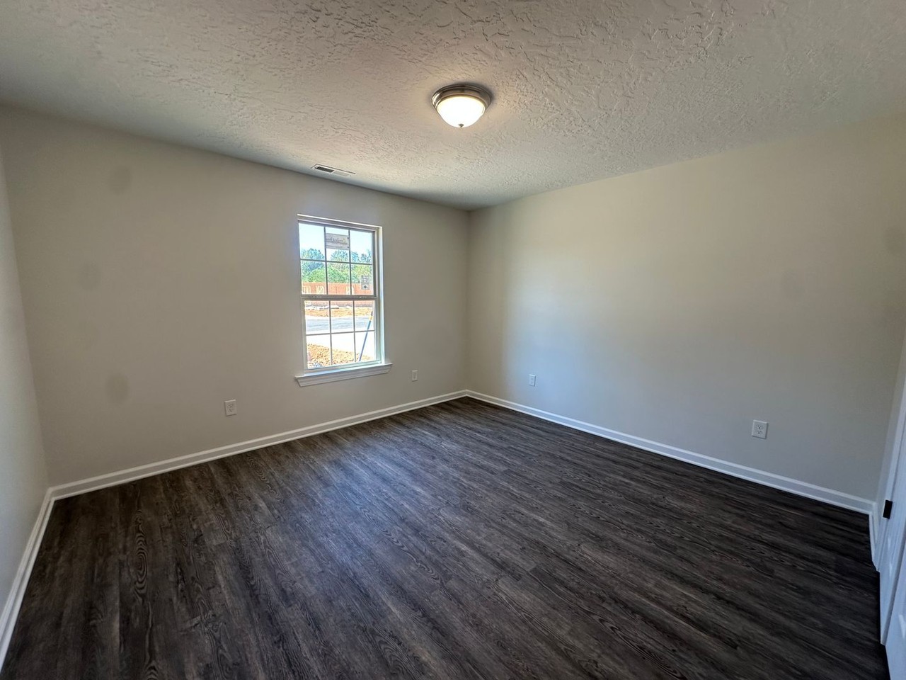 Liberty Ln - Photo 5 of 8