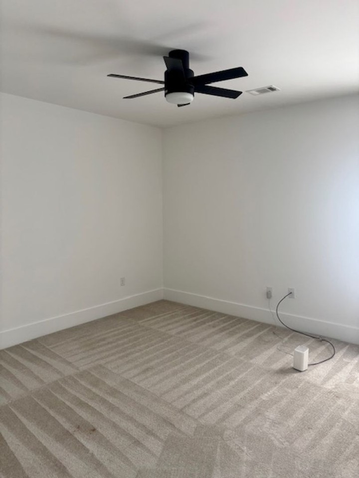 3903 Padrick St - Photo 7 of 13
