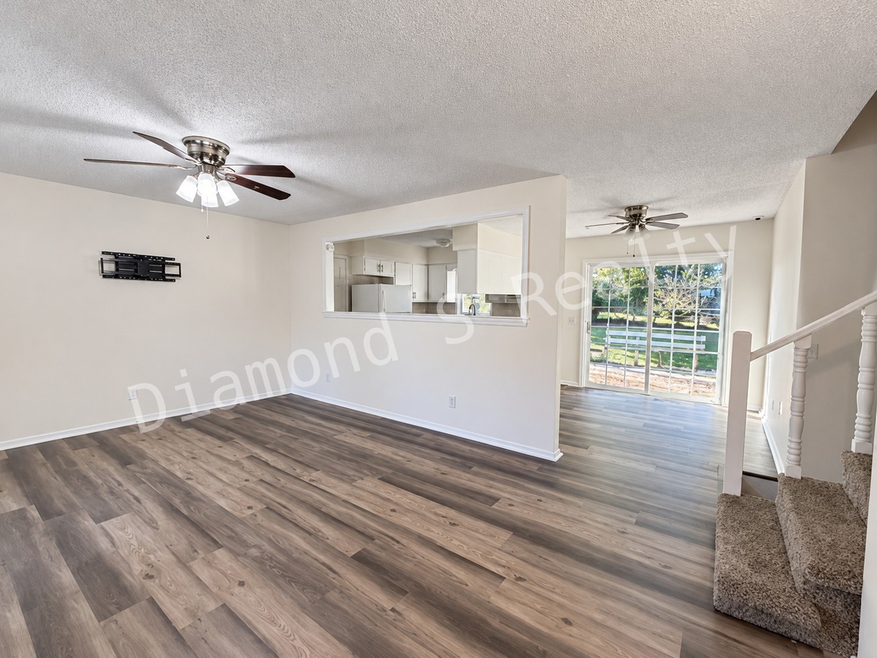 2516 W Blackburn Dr - Photo 4 of 20