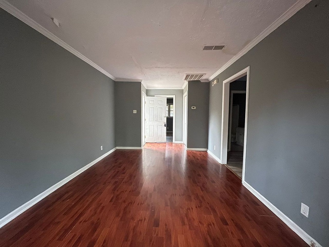 4701 Tarpon Bay Rd - Photo 5 of 9