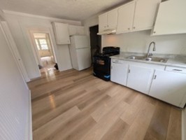 featured image of 1613 Dewitt St