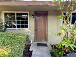 featured image of 413 N Rengstorff Ave
