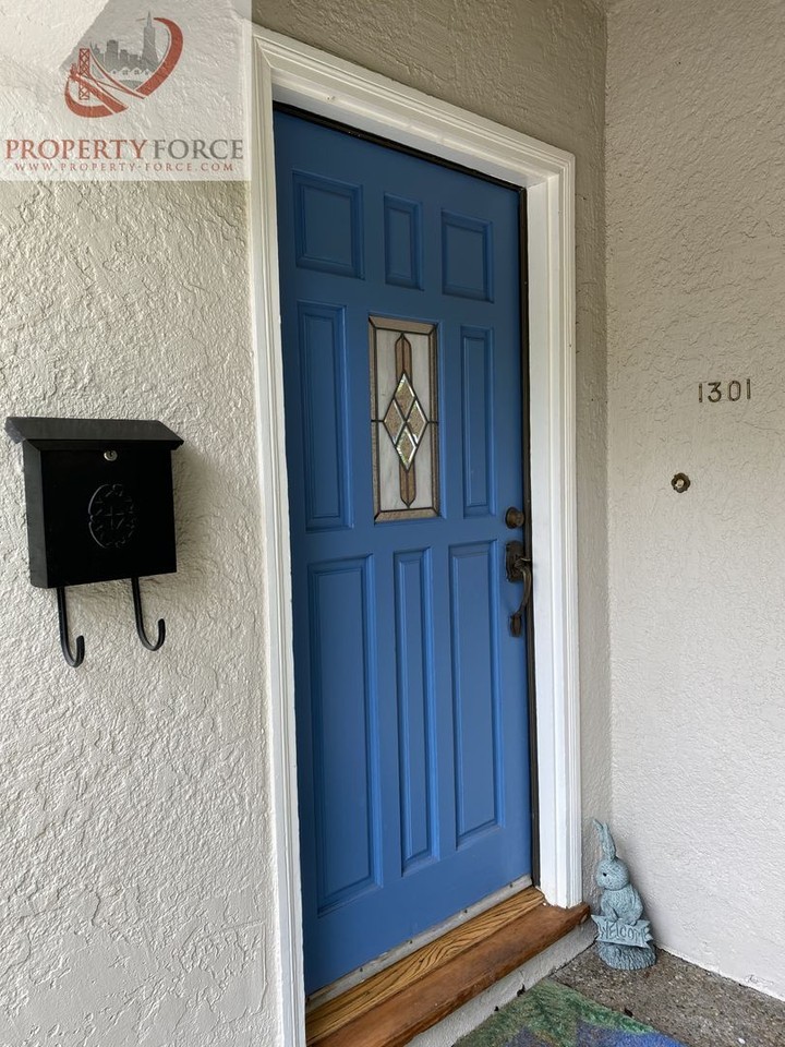 1301 Sanchez Ave - Photo 3 of 34