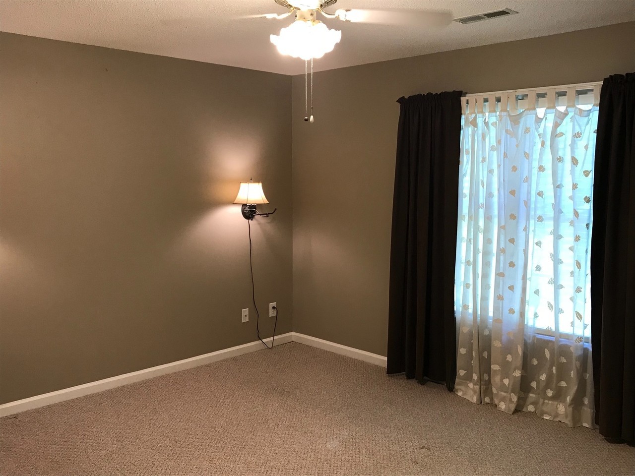 2816 Maple Ave Apt D - Photo 6 of 11