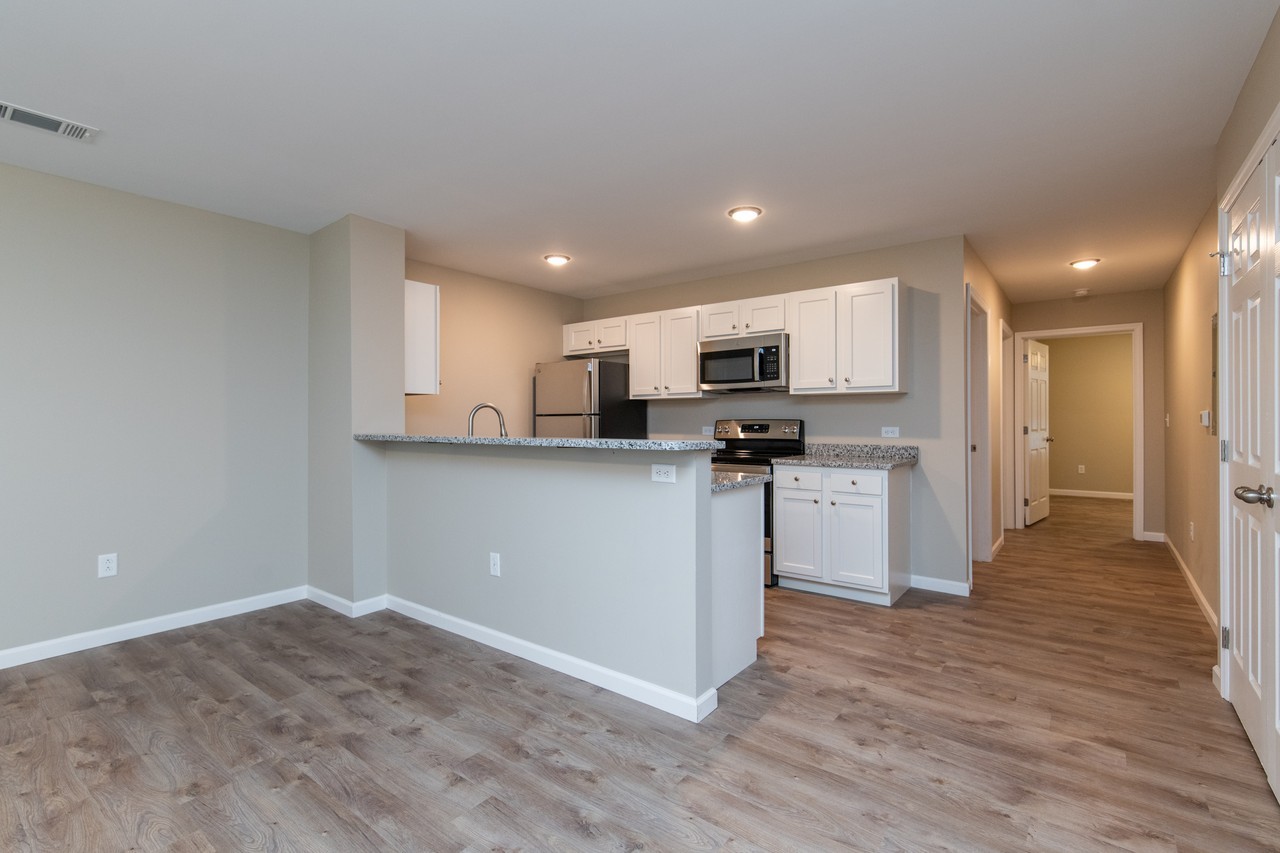 130 Alycia Drive - Photo 3 of 11