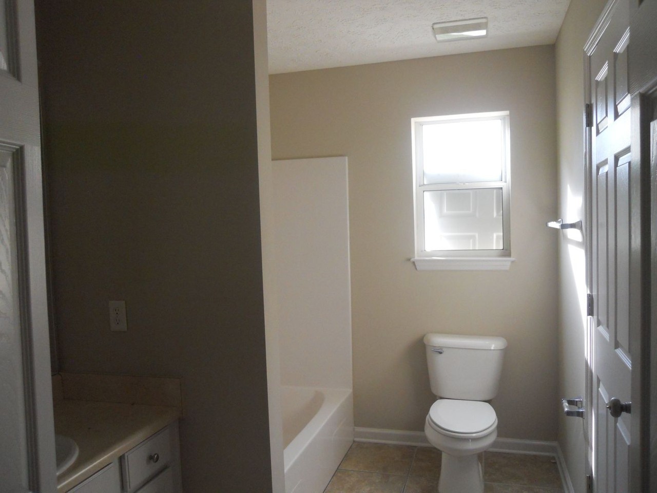 119 White Cap Way - Photo 2 of 16