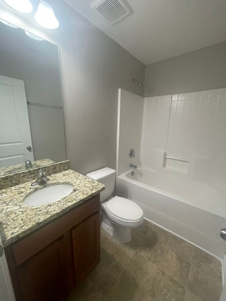 1009 Cedar Village Trl - Photo 7 of 10