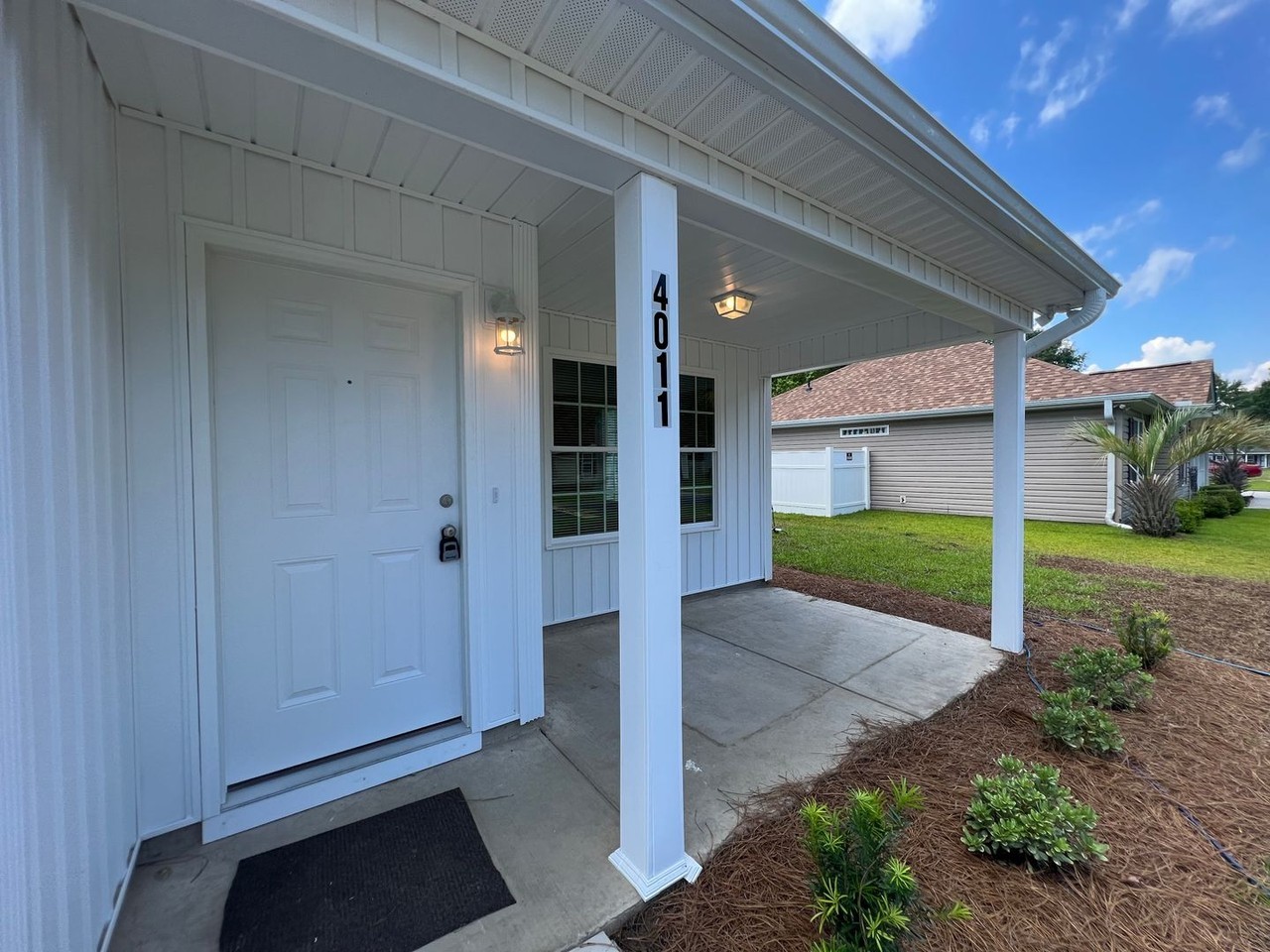 4011 Cordoba Dr - Photo 2 of 13