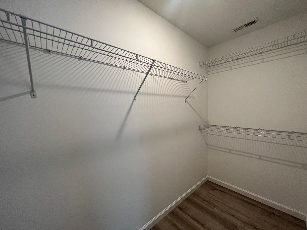 4011 Cordoba Dr - Photo 6 of 13