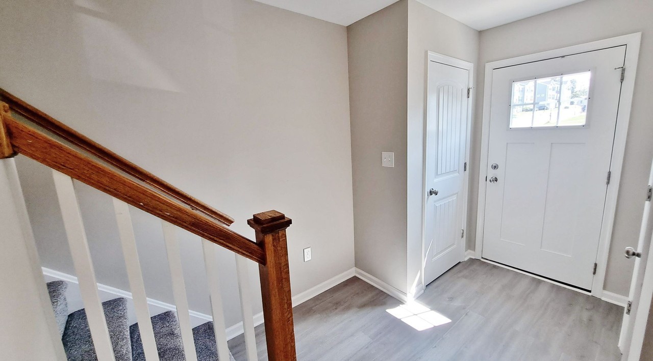4 Pacer Dr - Photo 3 of 39