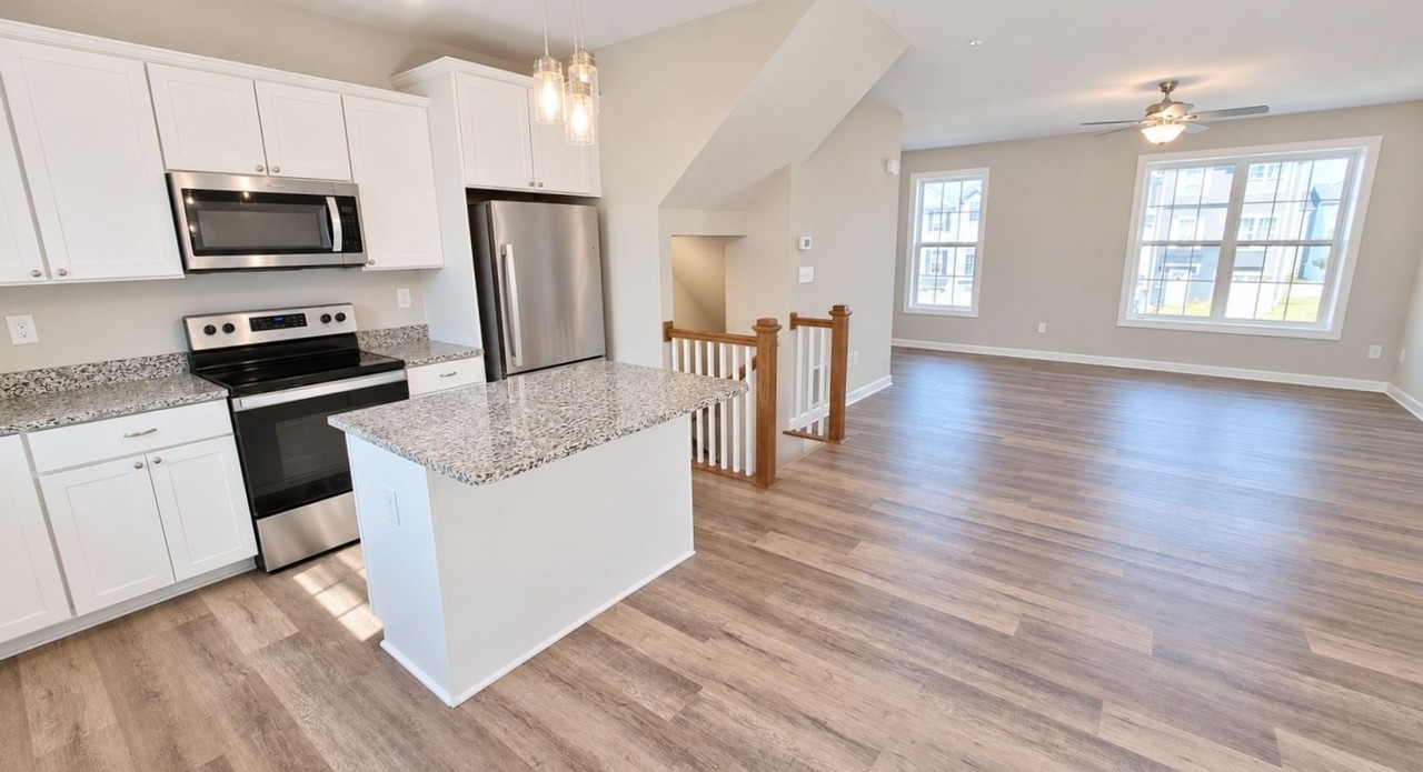 64 Coop Ln - Photo 6 of 40