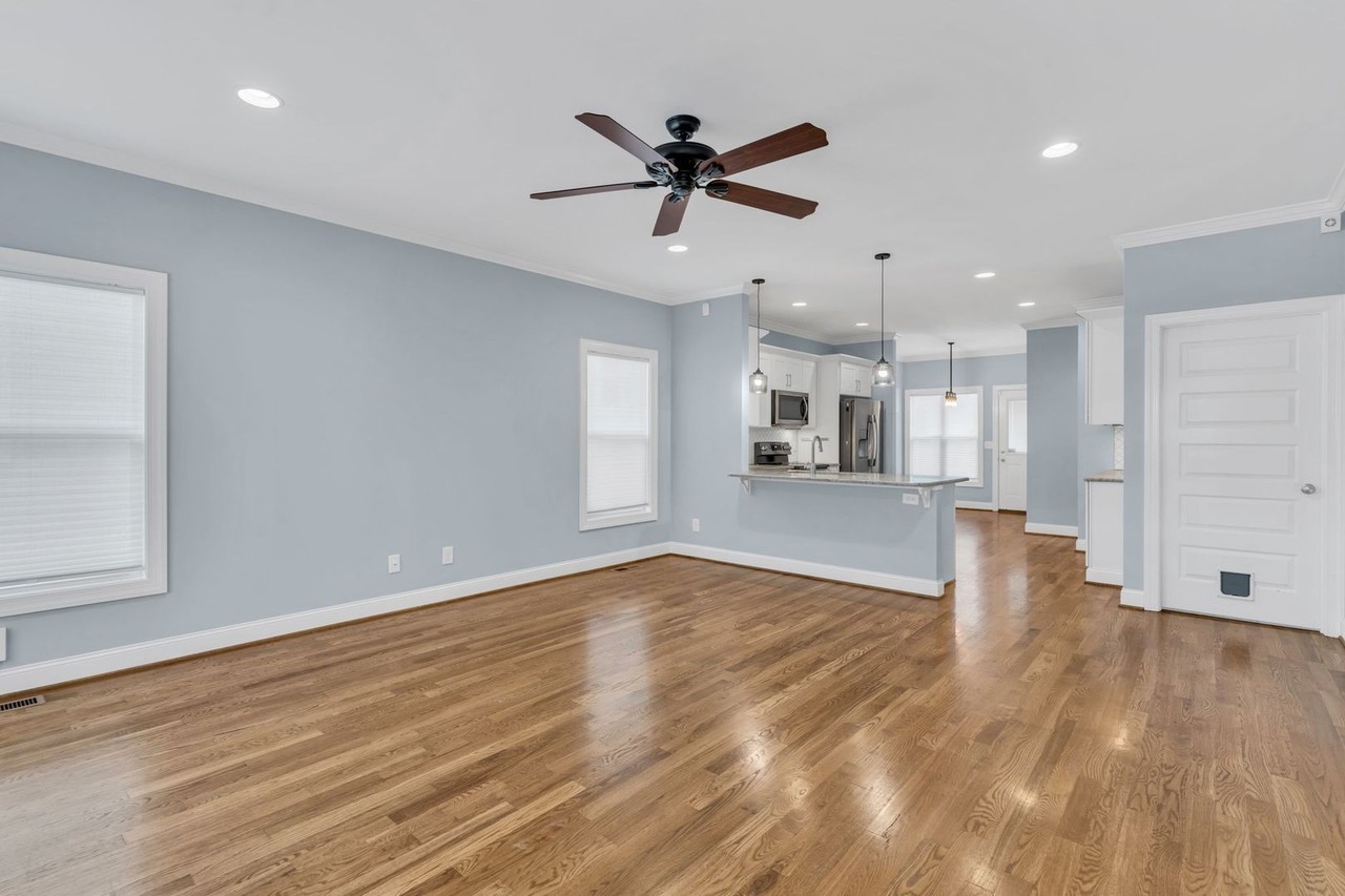 4809 Tennessee Ave - Photo 5 of 37
