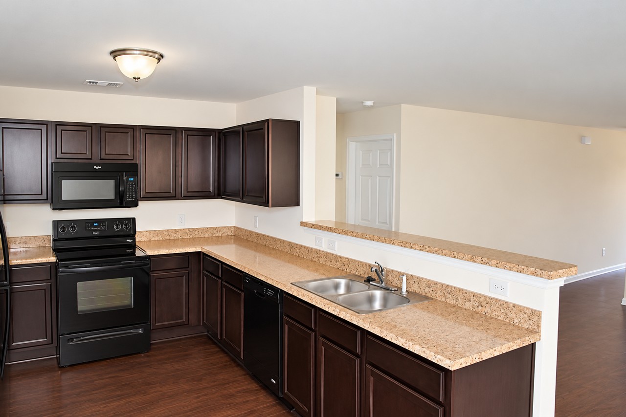 9 Miriam Jordan Rd - Photo 4 of 26