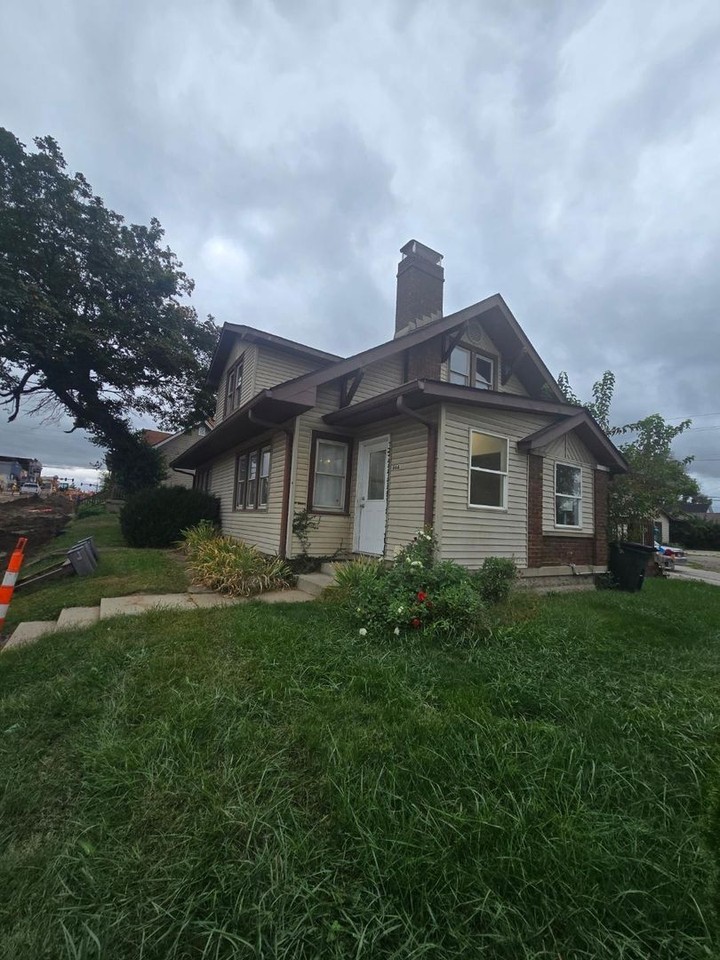 66 E Main St - Photo 2 of 18