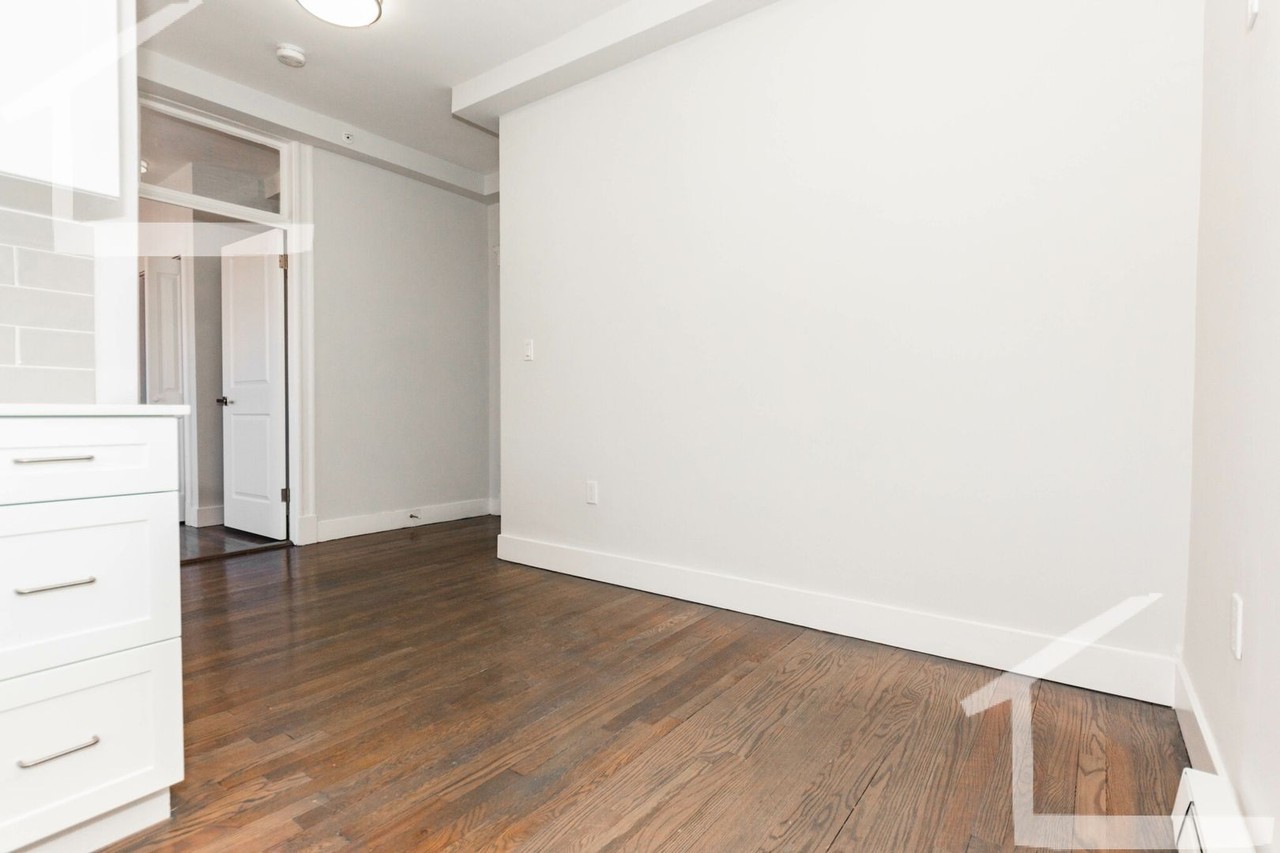 24 Park Dr #22 - Photo 2 of 6
