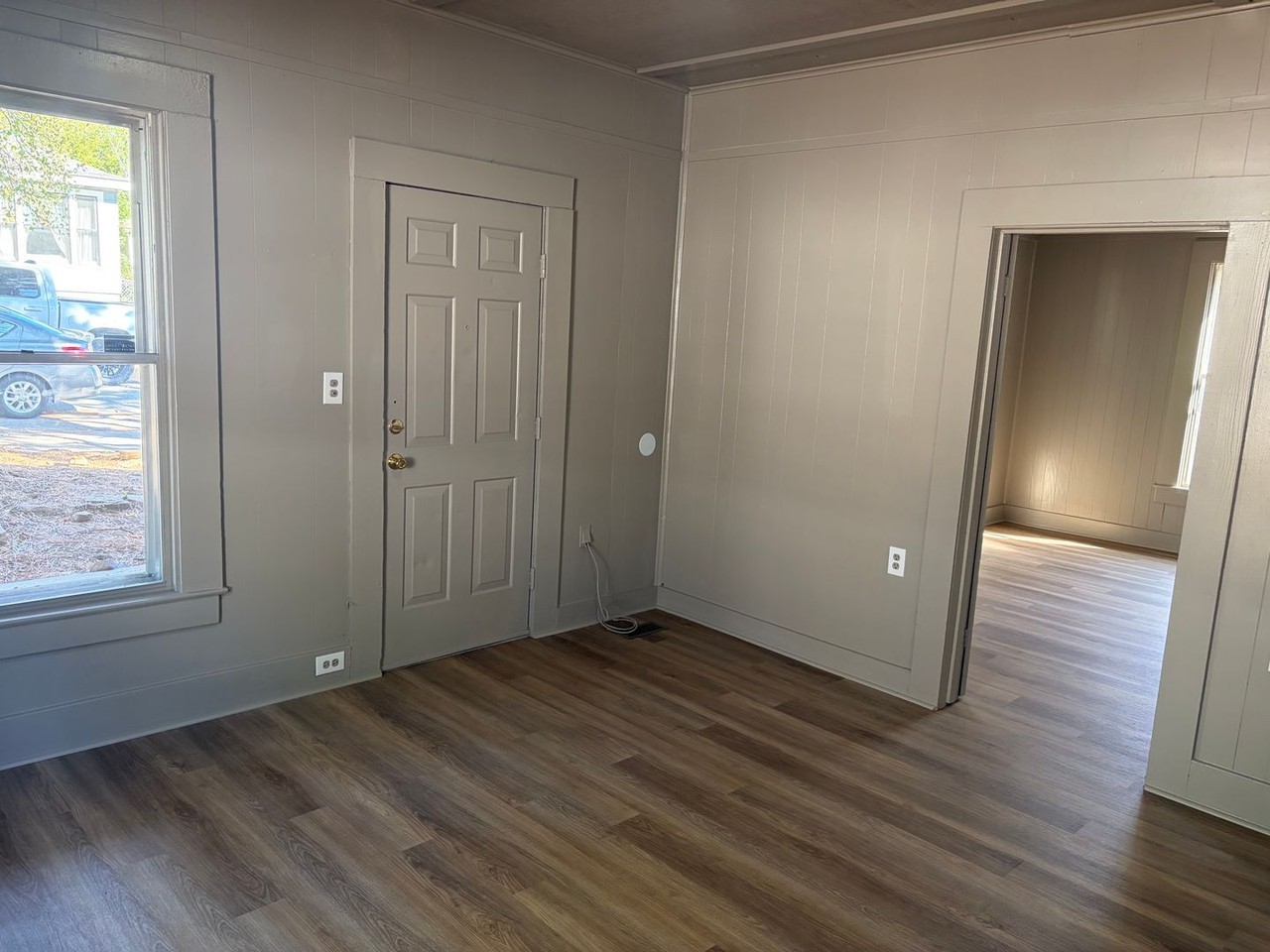 1818 Cherry St - Photo 3 of 14