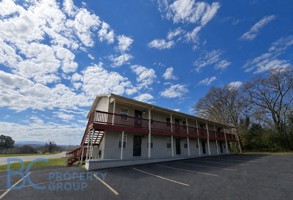 featured image of 1120 Stewart St