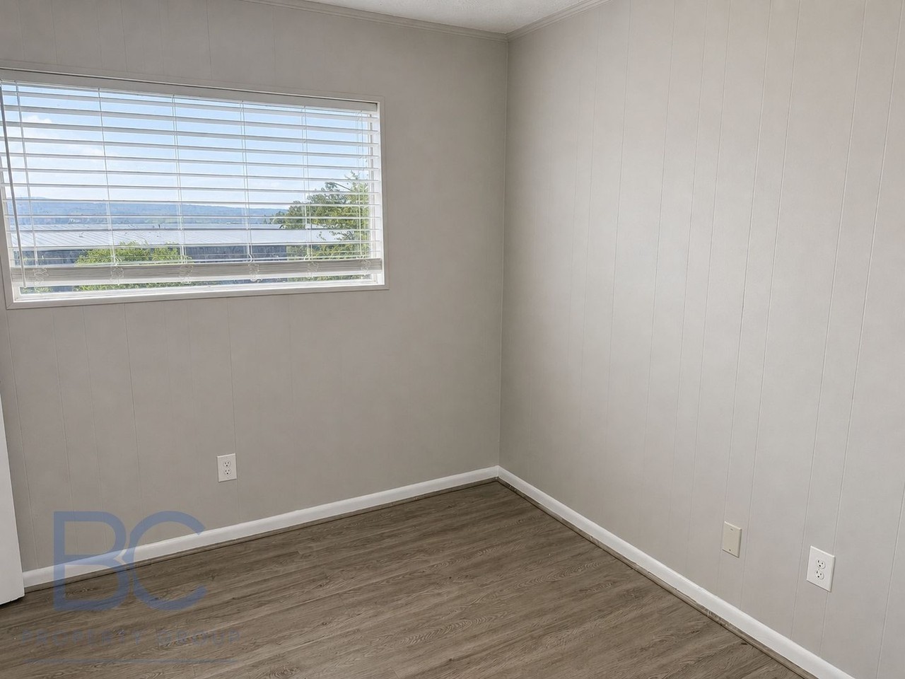 Oxford Hill Apartments - Photo 7 of 9