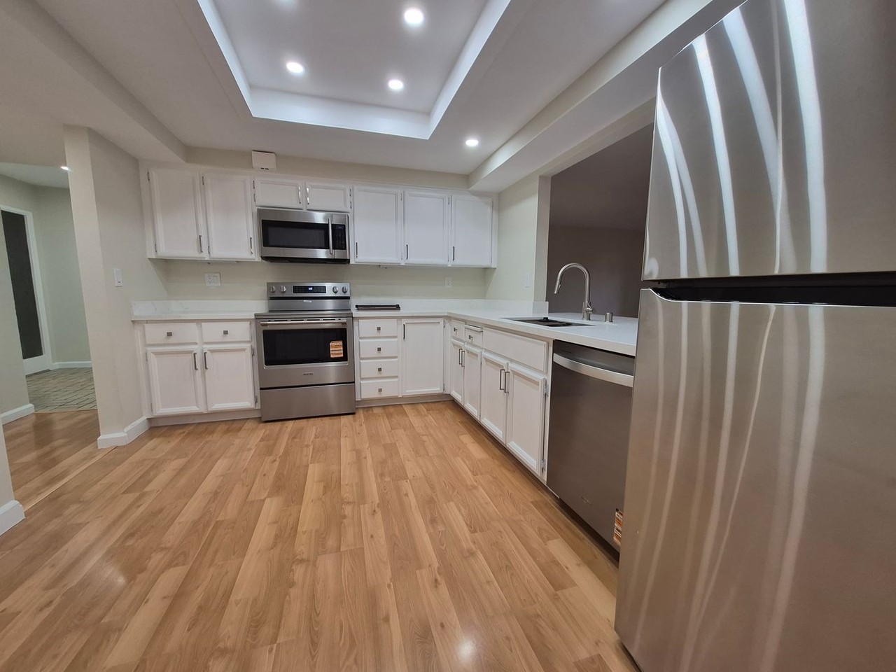 586 Thain Way - Photo 2 of 18