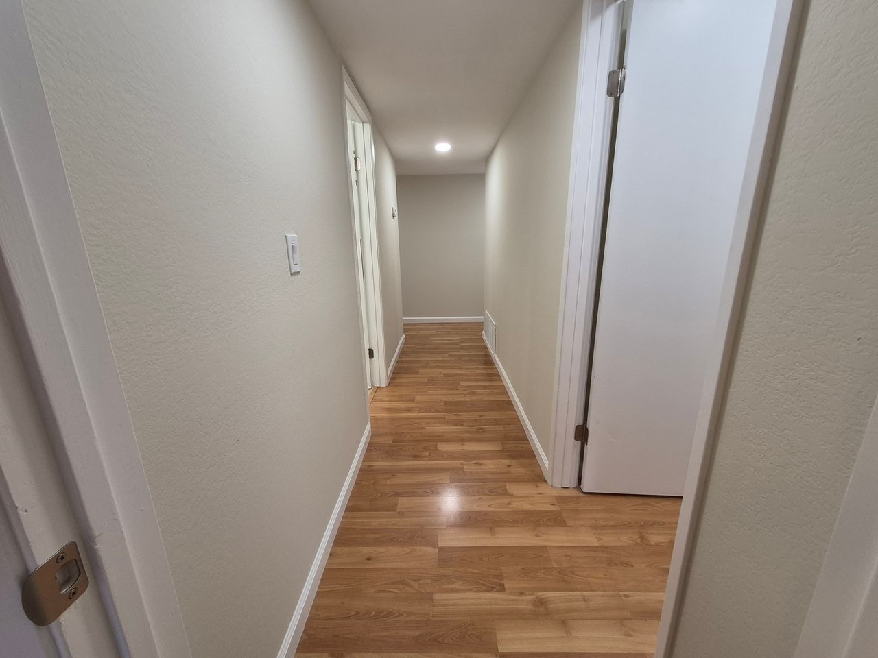 586 Thain Way - Photo 7 of 18