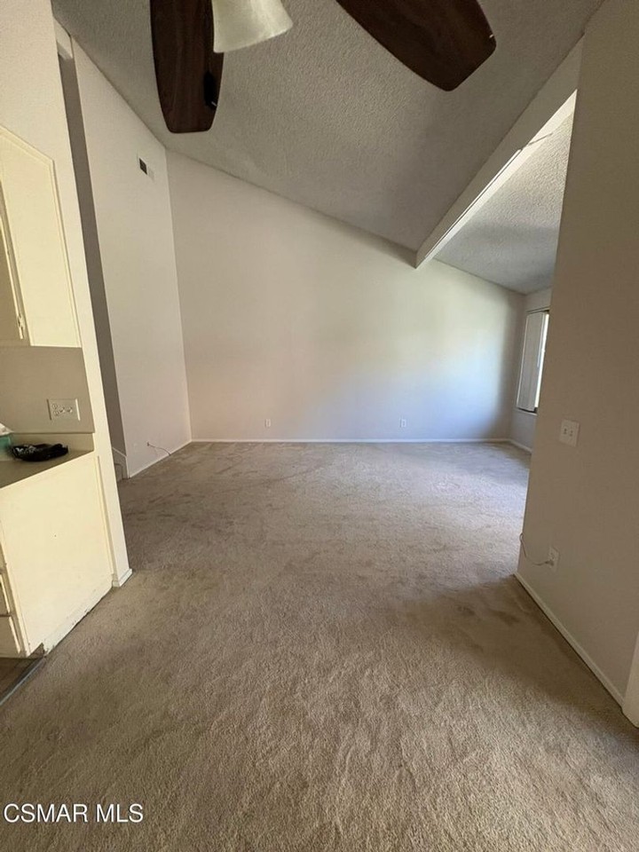 1418 Ramona Dr - Photo 6 of 15