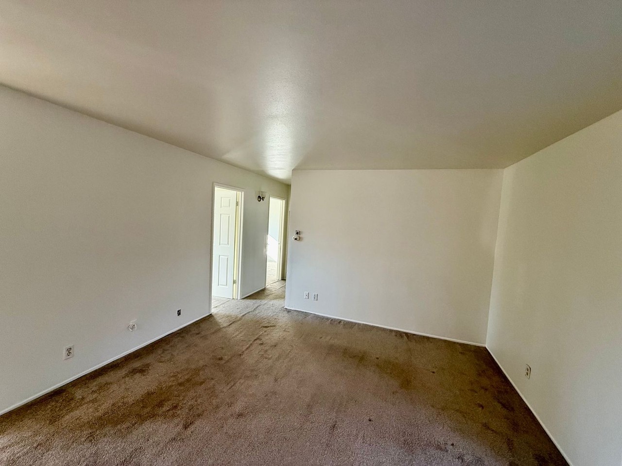 2290 Avenida De Las Plantas - Photo 4 of 18