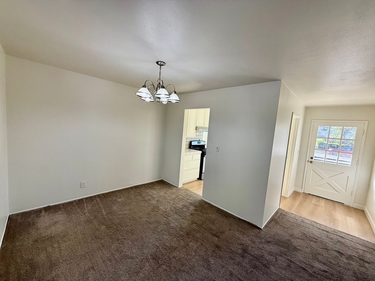 2290 Avenida De Las Plantas - Photo 6 of 18