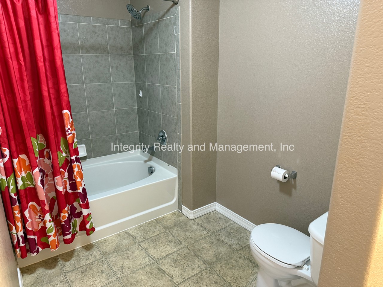 23501 Alamo Pl #C - Photo 4 of 11