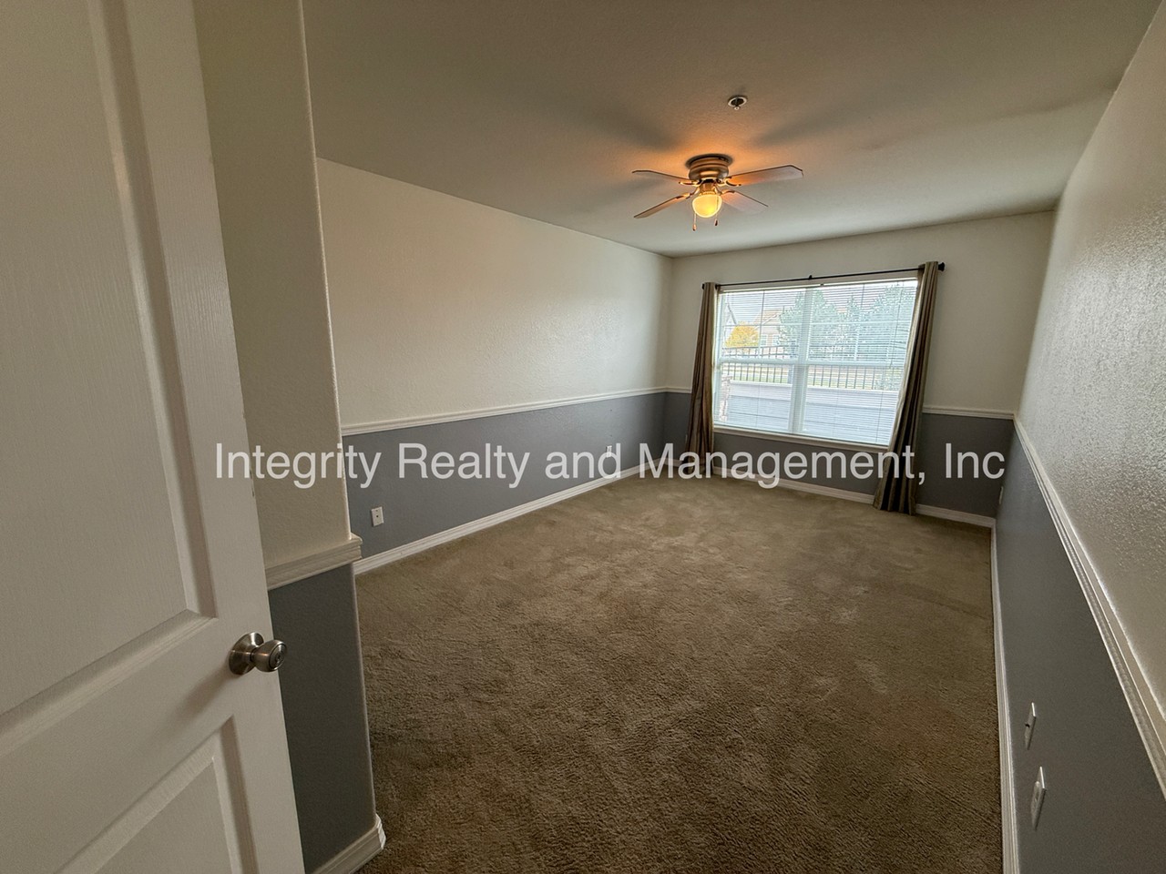 23501 Alamo Pl #C - Photo 5 of 11