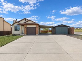 featured image of 5589 W Lilac Ave