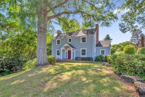 featured image of 220 Bradford Ave