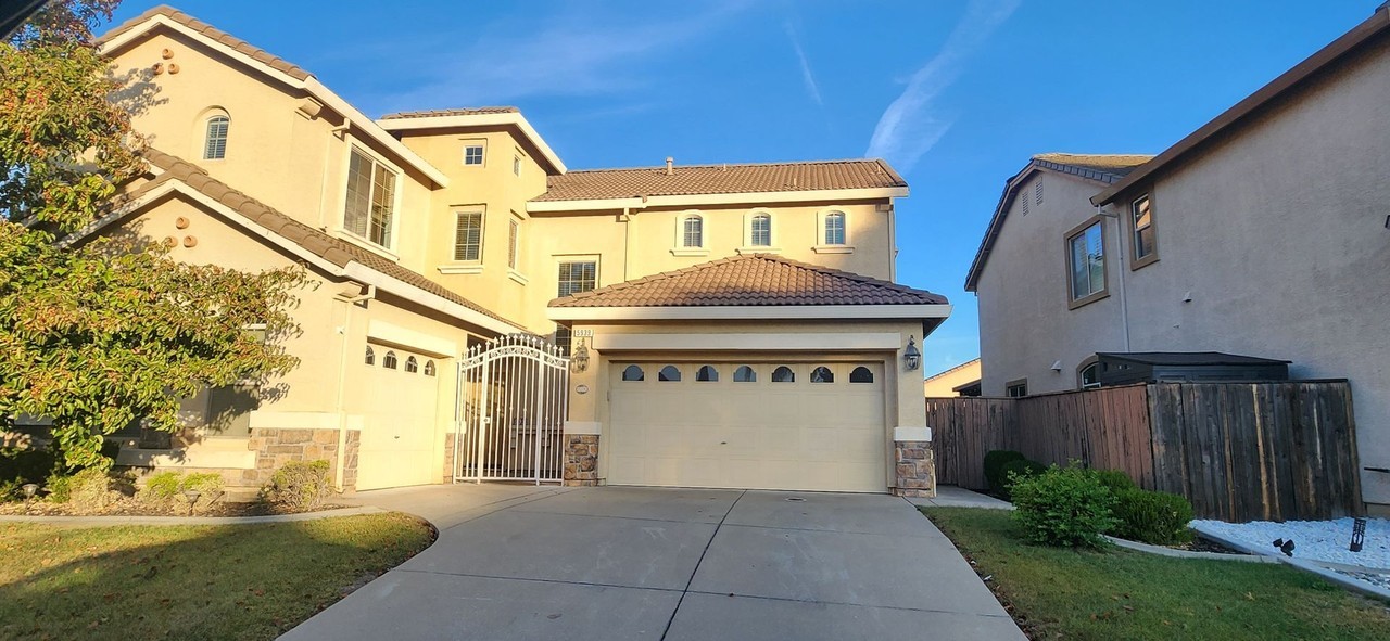 5939 Radmere Dr - Photo 2 of 23