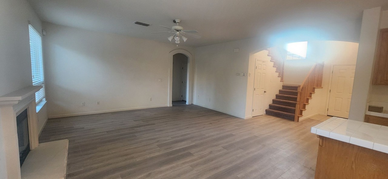 5939 Radmere Dr - Photo 7 of 23