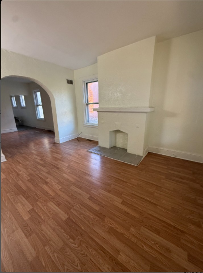 7242 Hermitage St - Photo 6 of 18