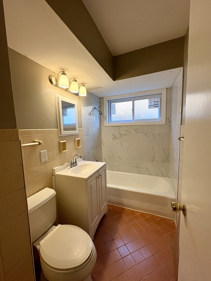 9510 West Capitol Drive - Photo 3 of 9