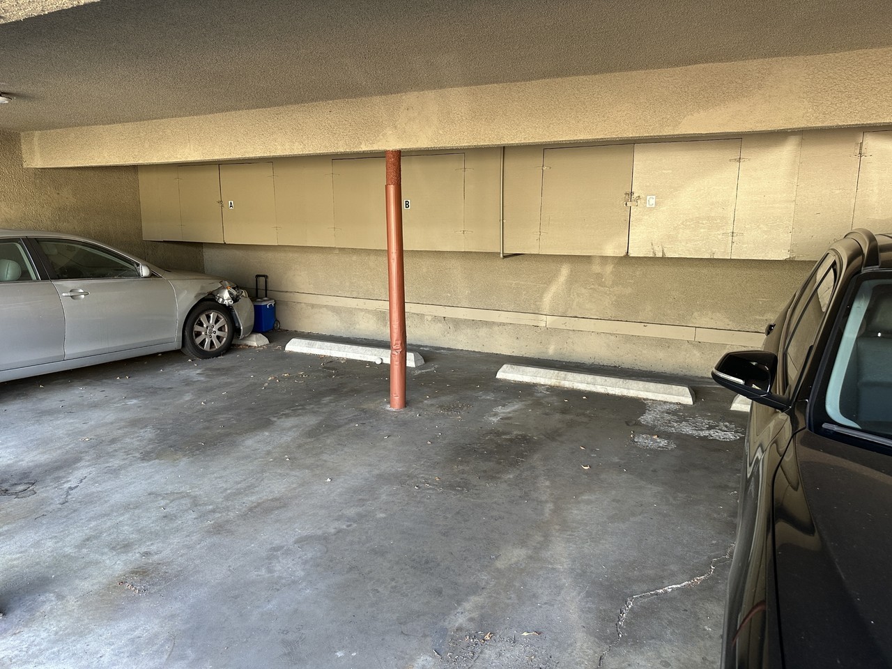 406 S 5th Ave - Photo 2 of 3