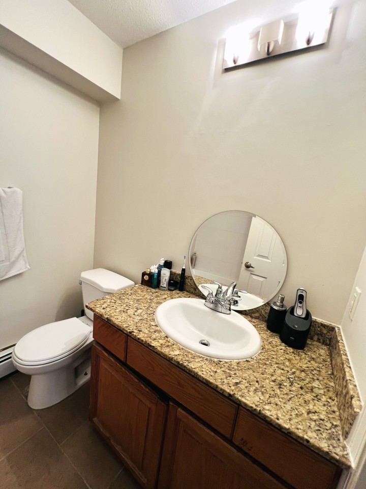 3096 Kitchener St - Photo 5 of 9
