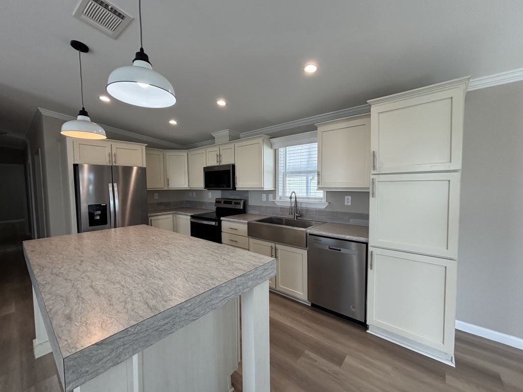 4101 70th Ct N #1091 - Photo 4 of 35
