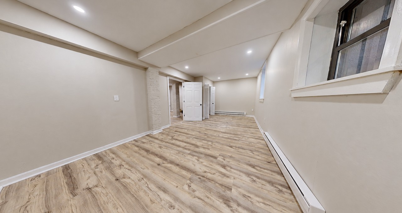 1536 Tremont St #1536R - Photo 2 of 9