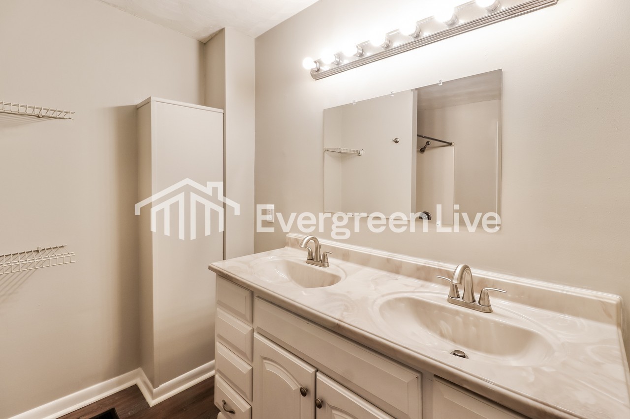 1323 Quash St - Photo 5 of 13