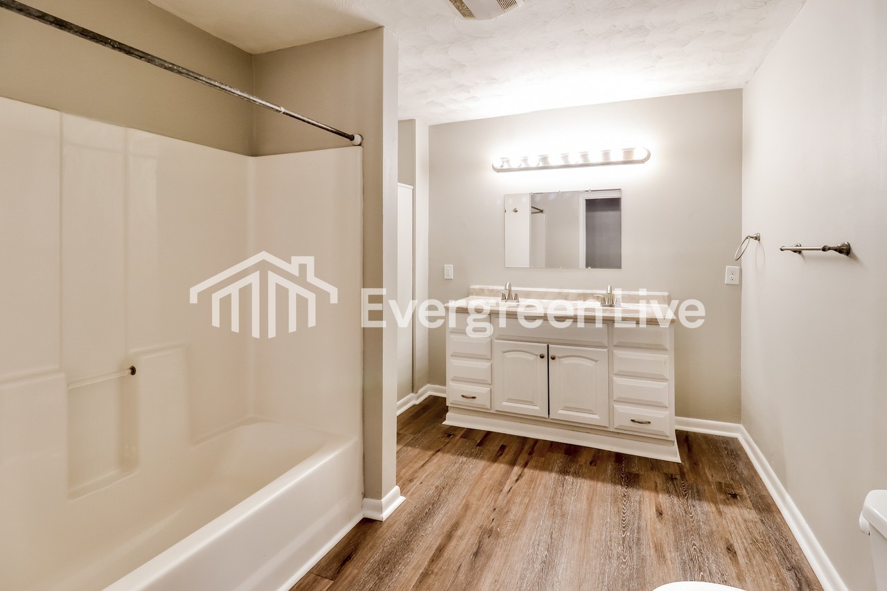 1323 Quash St - Photo 6 of 13
