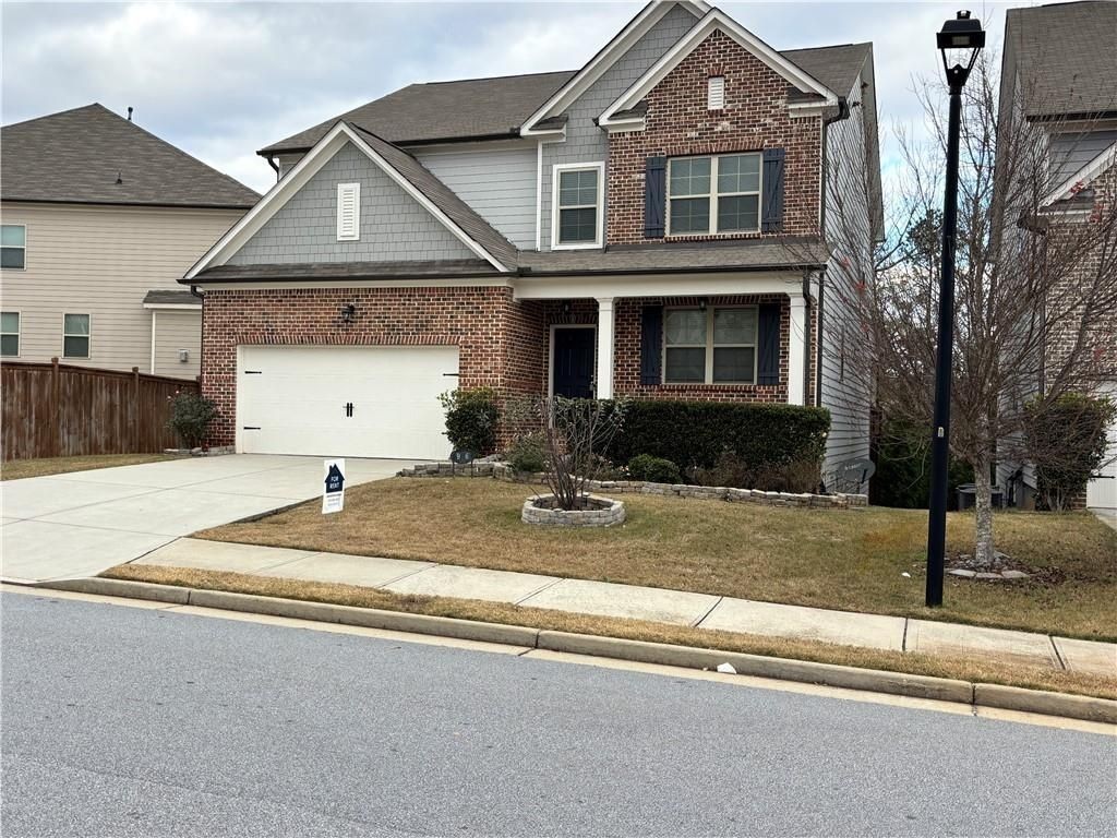 96 Round Pond Dr