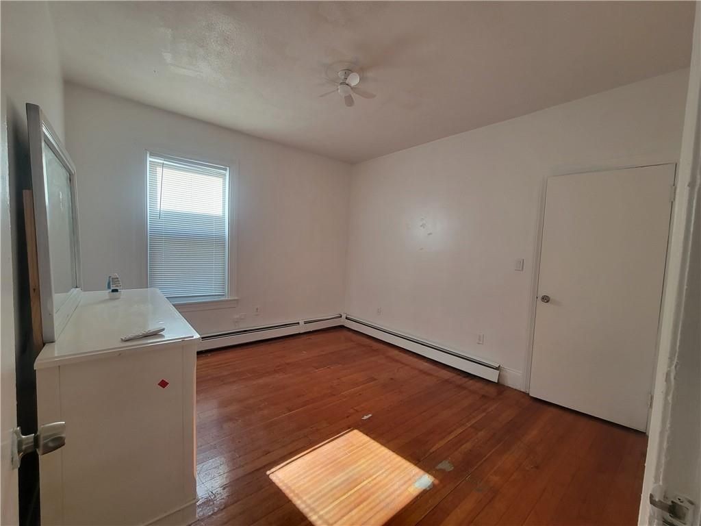 123 Putnam St ##2 - Photo 3 of 21