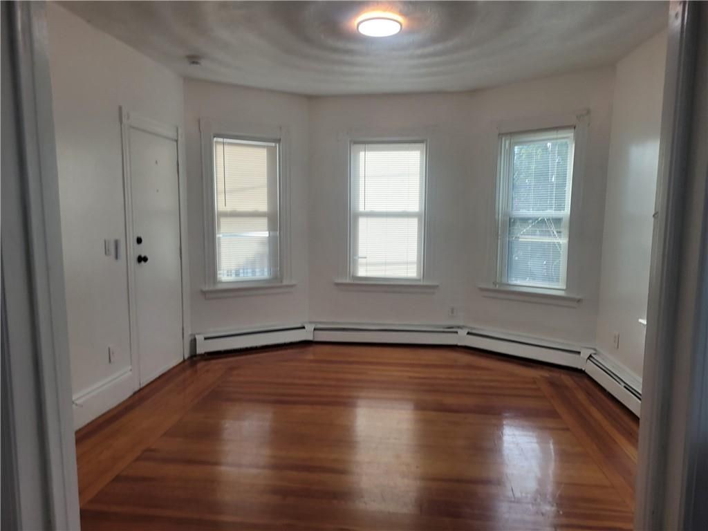 123 Putnam St ##2 - Photo 7 of 21
