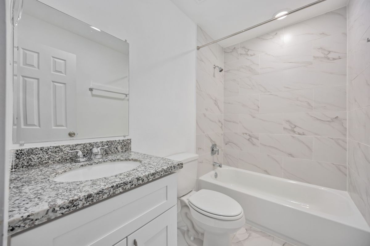 8220 Bigwood St ##B - Photo 6 of 21