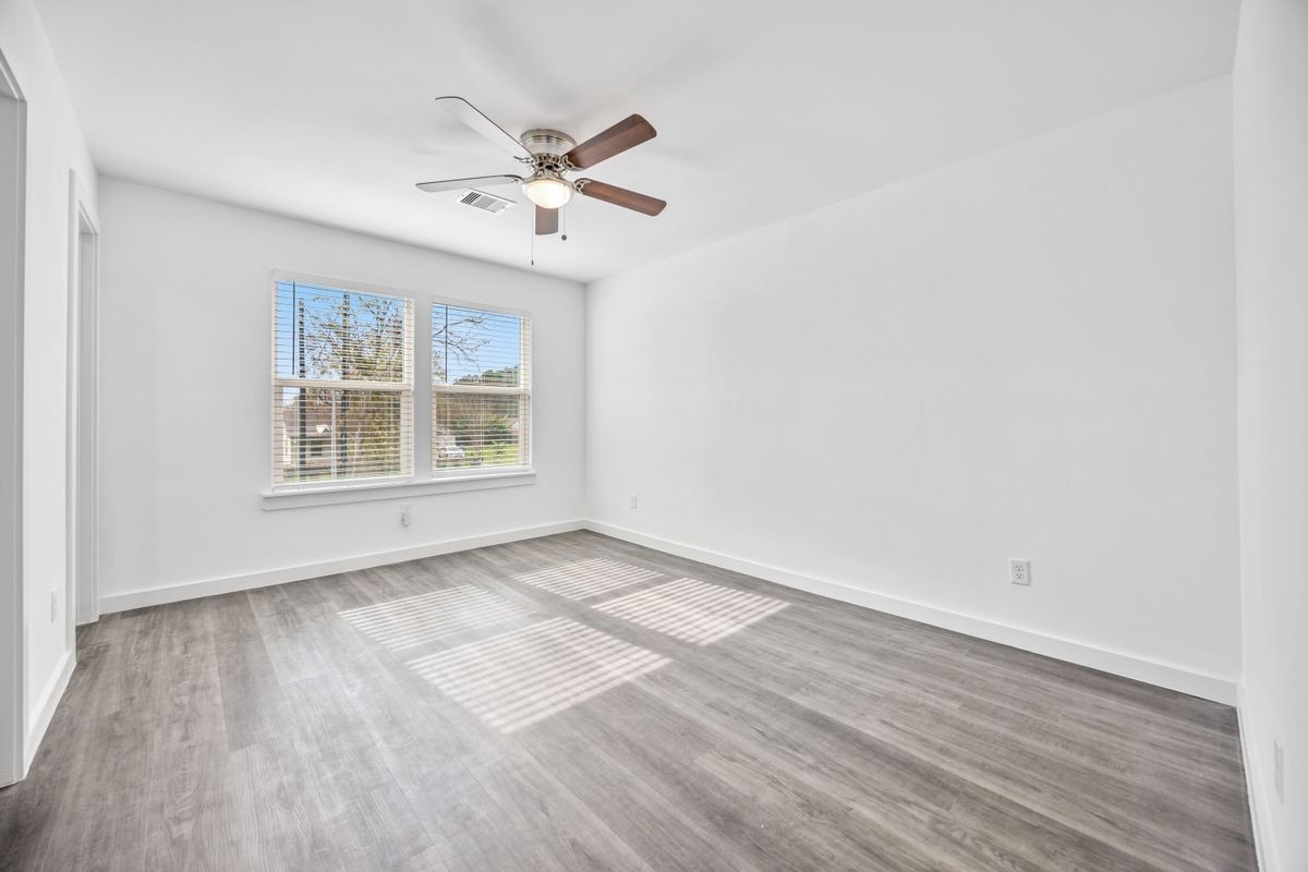 8220 Bigwood St ##B - Photo 7 of 21