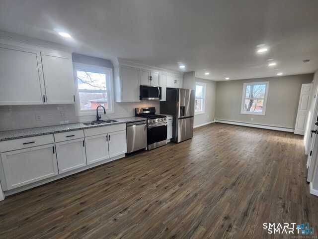 7 Walnut St ##1 - Photo 2 of 3