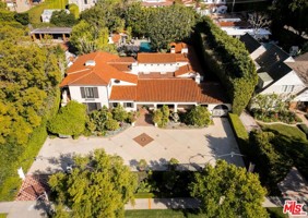 featured image of 902 N Whittier Dr